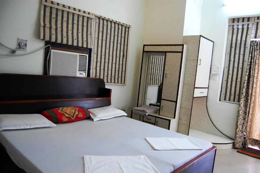 Sai Home Stay Bed & Breakfast- Near Tajmahal Агра Номер фото